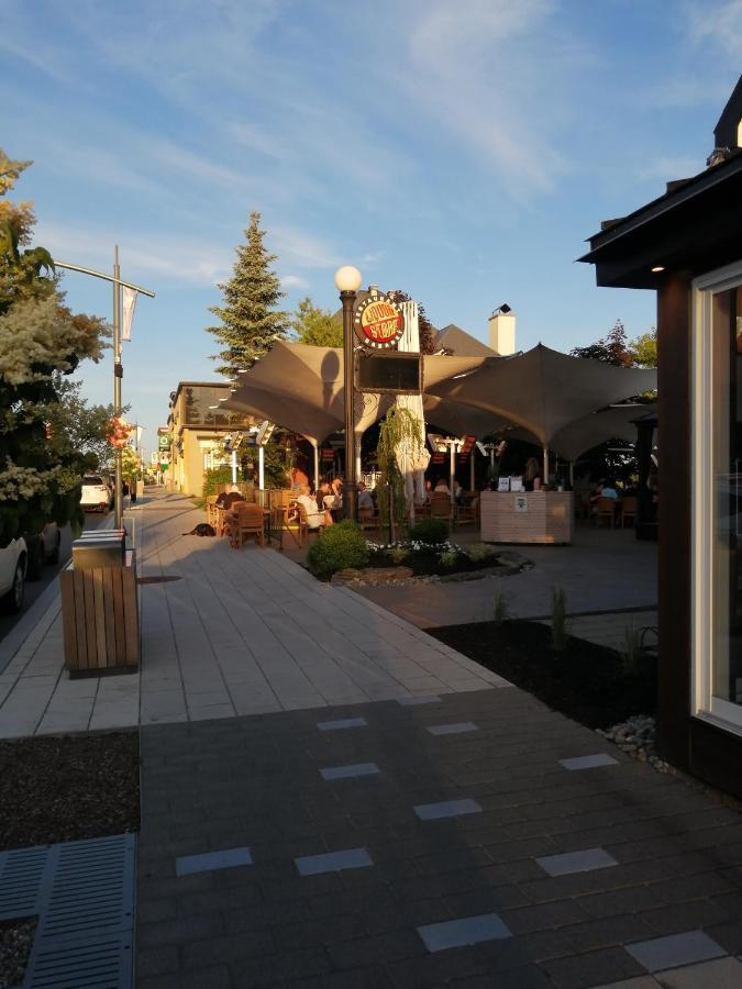 O'Berge Du Village A302 Magog Exterior foto